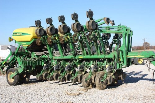 Property photo 4 - Complete Dispersal Farm Equipment Auction